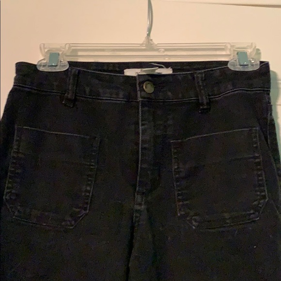 Black Ripless Jeans - Picture 2 of 4